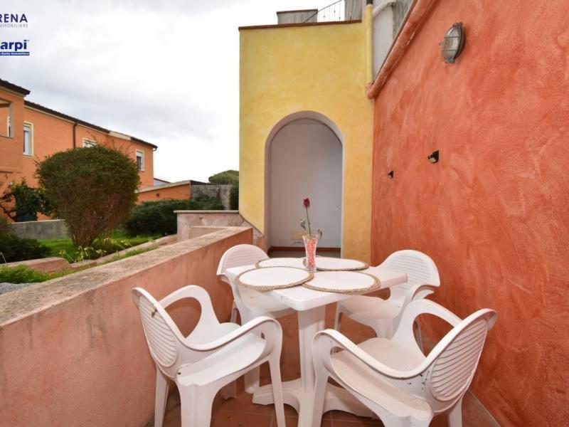 Le Residenze Itaca Porto Pozzo Exterior foto